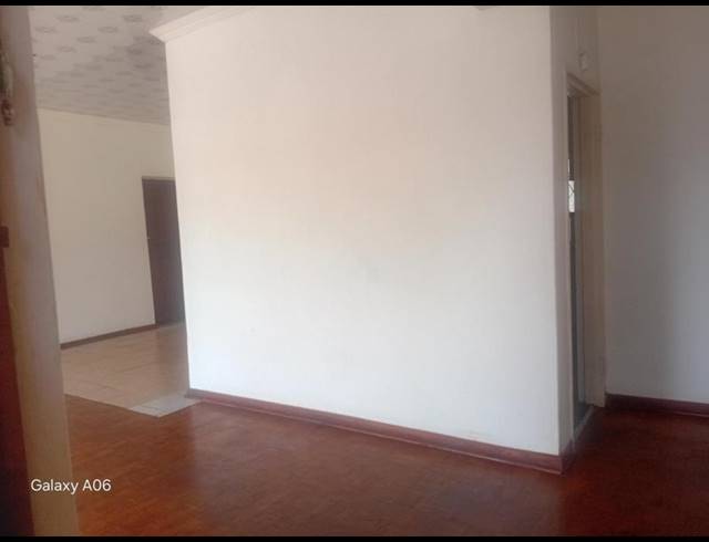 3 BEDROOM PROPERTY TO RENT IN OSLO BEACH